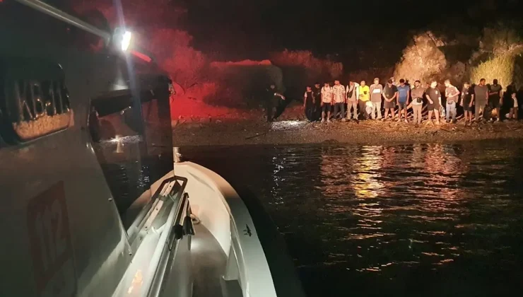 Marmaris Açıklarında 16 Düzensiz Göçmen Kurtarıldı, 20 Göçmen Yakalandı